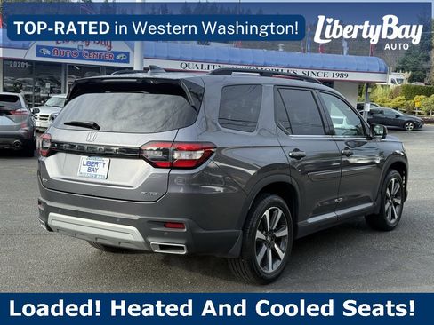 Used 2023 Honda Pilot Elite image 7