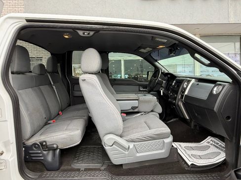 Used 2013 Ford F150 XLT w/ Luxury Equipment Group image 21