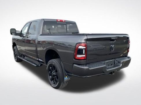 Used 2024 RAM 2500 Big Horn w/ Night Edition AWD/4WD image 3