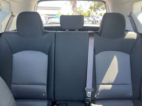 Used 2025 Kia Soul LX w/ LX Technology Package FWD image 38