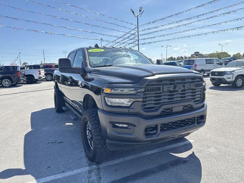 Used 2025 RAM 2500 Tradesman AWD/4WD image 15
