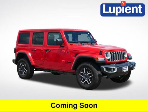 Used 2025 Jeep Wrangler Unlimited Sahara AWD/4WD image 1