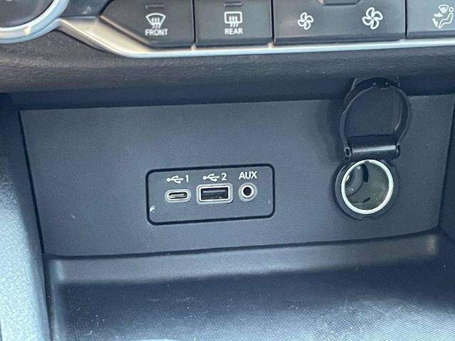 Used 2020 Nissan Sentra SV FWD image 9