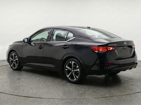 Used 2025 Nissan Sentra SV FWD image 6