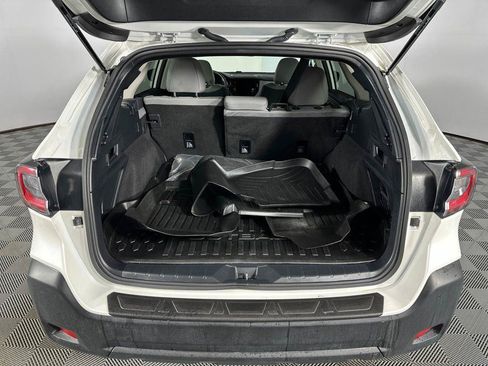 Used 2025 Subaru Outback Premium AWD/4WD image 7