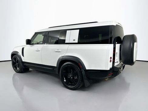 Certified 2023 Land Rover Defender 130 X-Dynamic SE image 9