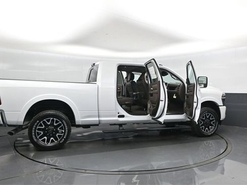 New 2026 RAM 2500 Limited image 43