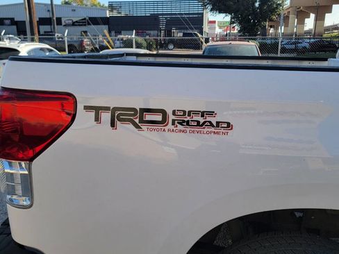 Used 2012 Toyota Tundra 4x4 CrewMax image 7