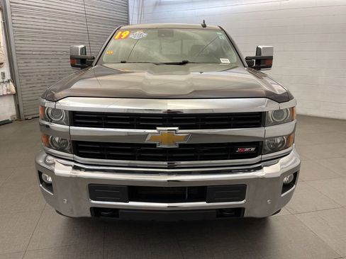 Used 2016 Chevrolet Silverado 2500 LTZ w/ Duramax Plus Package AWD/4WD image 5