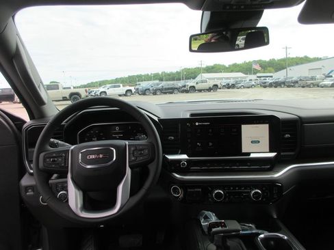 New 2026 GMC Sierra 1500 SLT w/ SLT Convenience Package AWD/4WD image 17