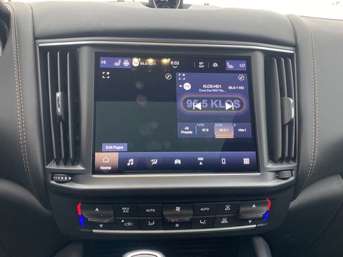 Used 2022 Maserati Levante GT image 10