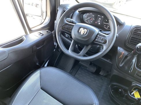 Used 2025 RAM ProMaster 3500 w/ Convenience Group FWD image 16