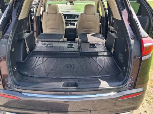 Used 2018 Buick Enclave Premium w/ Trailering Package FWD image 5