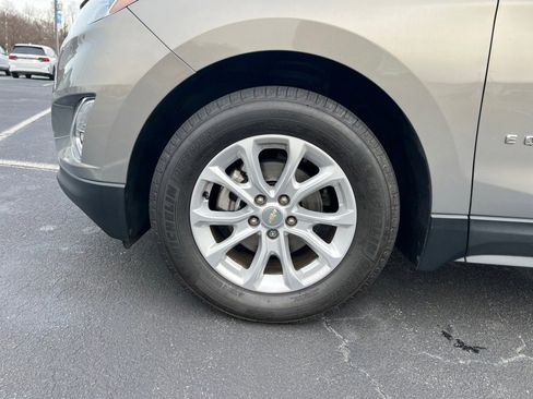 Used 2018 Chevrolet Equinox LT image 31