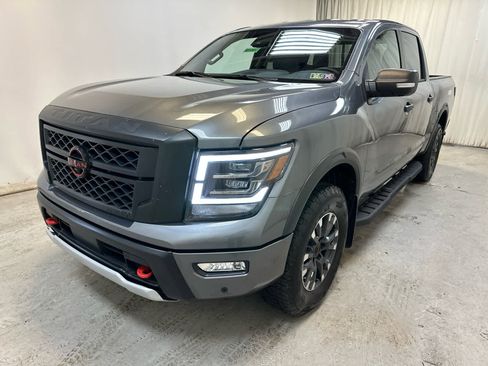 Certified 2024 Nissan Titan PRO-4X w/ Pro-4x Convenience Package image 9