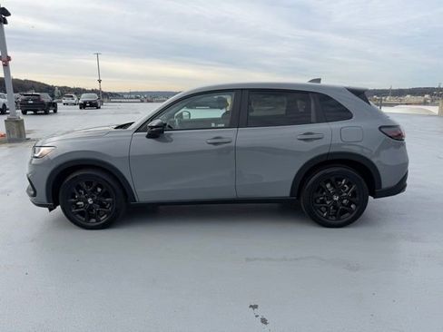 Certified 2023 Honda HR-V Sport image 10