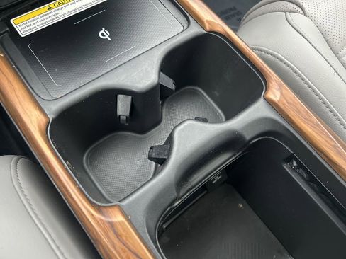 Used 2020 Honda CR-V Touring image 21