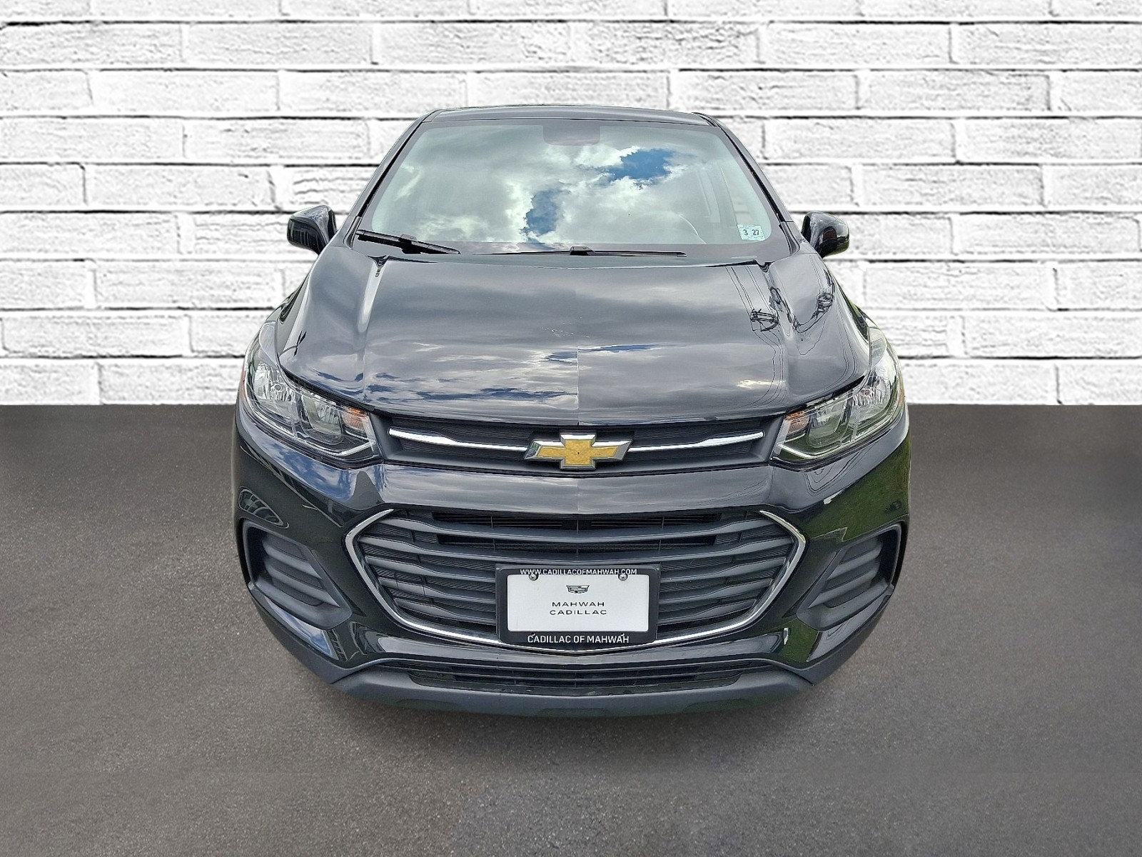 Used 2020 Chevrolet Trax LS AWD/4WD image 3