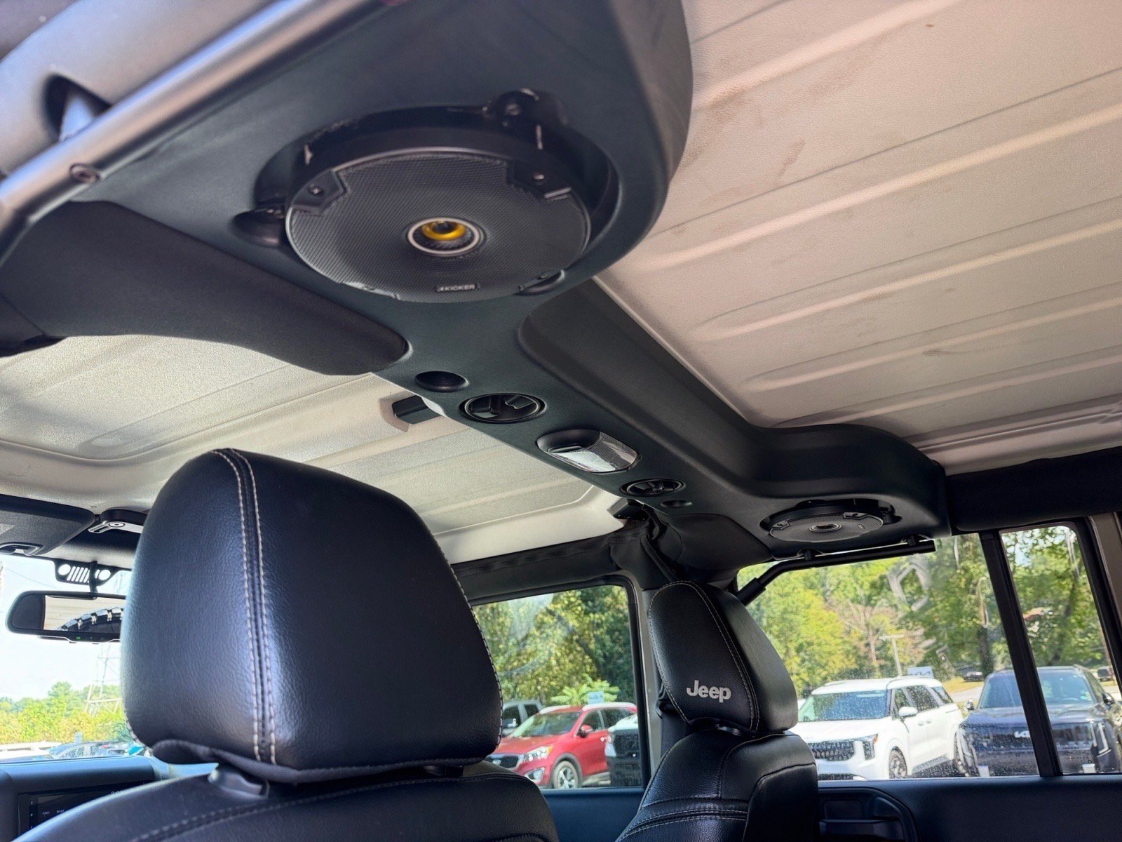 Used 2018 Jeep Wrangler Unlimited Sport AWD/4WD image 17