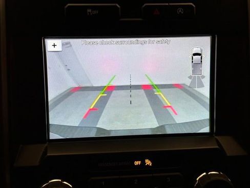 Used 2018 Ford F150 XLT w/ Equipment Group 302A Luxury image 10