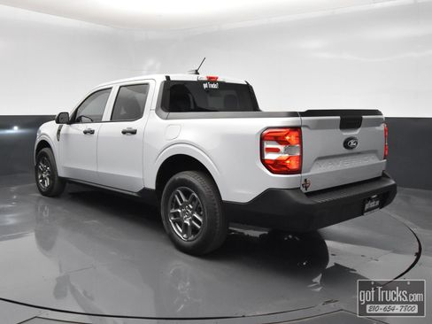 Used 2025 Ford Maverick XL FWD image 5