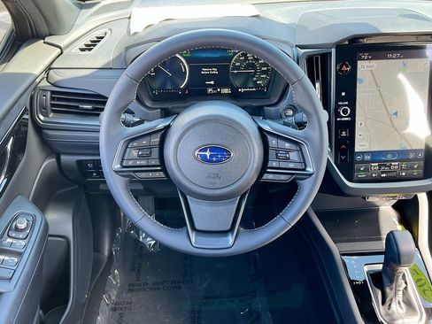 Used 2025 Subaru Forester Limited image 24