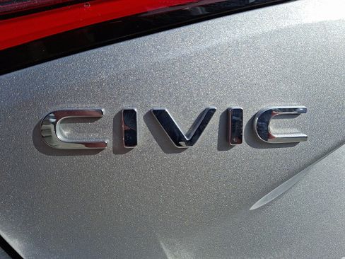 Used 2023 Honda Civic EX-L image 30