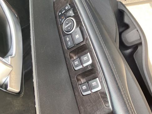 Used 2017 Kia Sorento EX w/ EX V6 Premium Package image 20