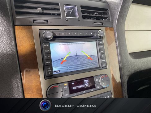 Used 2014 Lincoln Navigator 4WD image 3