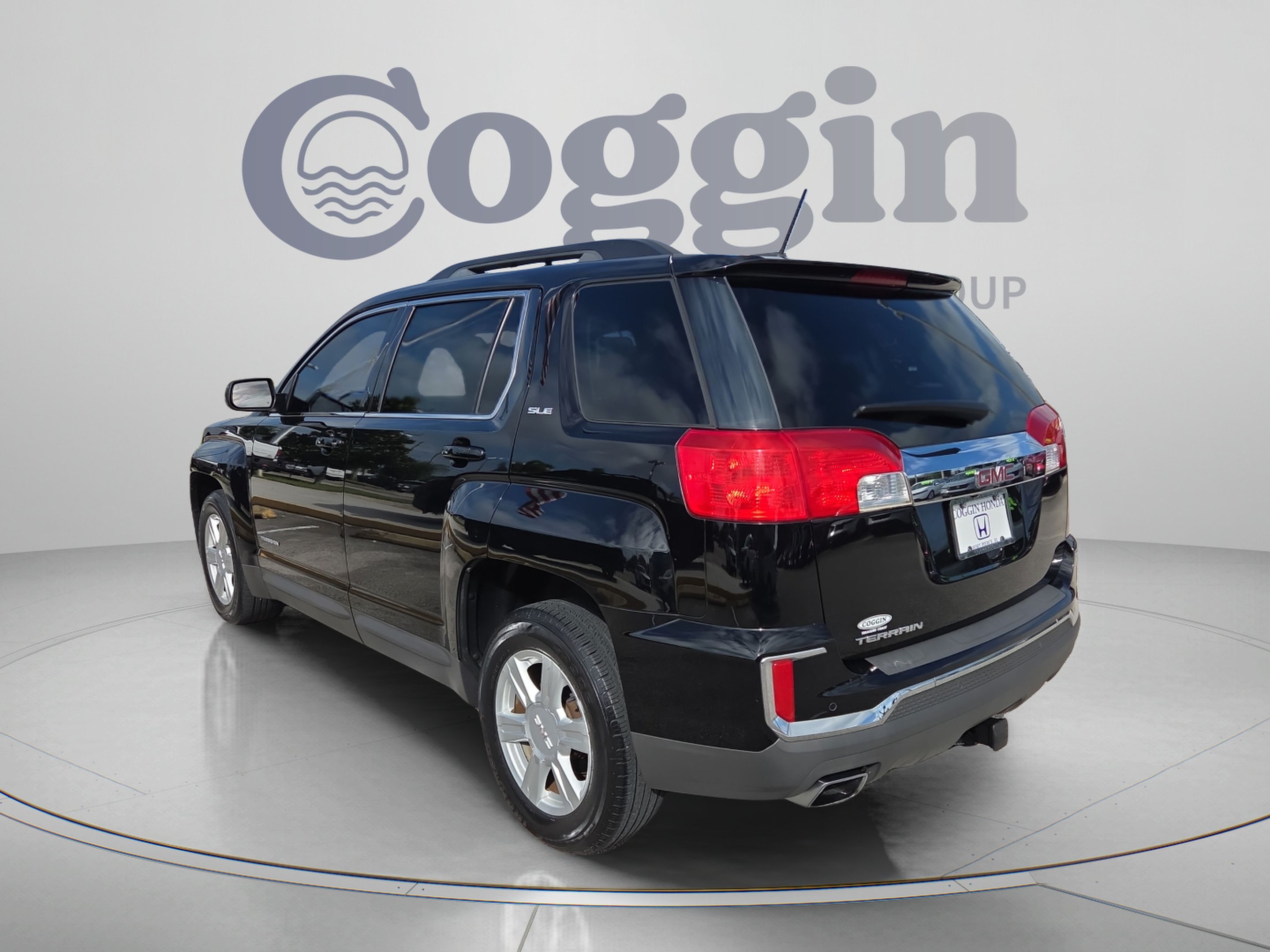 Used 2016 GMC Terrain SLE w/ Driver Alert Package I FWD image 3