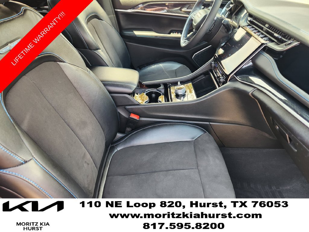 Used 2023 Jeep Grand Cherokee Trailhawk 4xe AWD/4WD image 19