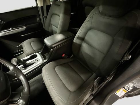 Used 2021 Chevrolet Colorado LT w/ LT Convenience Package image 22