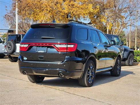 Certified 2024 Dodge Durango GT image 7