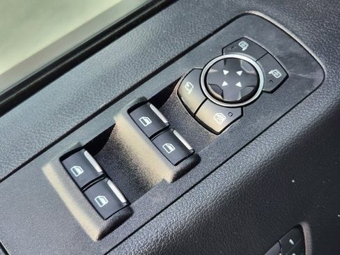 Certified 2020 Ford F150 Raptor w/ Equipment Group 802A Luxury image 22