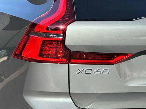 New 2026 Volvo XC60 B5 Core image 7