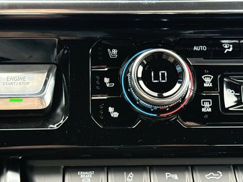 New 2026 GMC Sierra 2500 Denali w/ Denali Reserve Package image 21