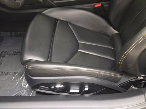 Used 2021 Audi R8 V10 w/ Premium Package image 31