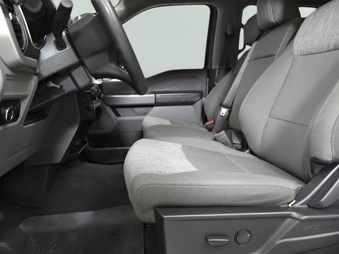 Used 2023 Ford F150 XLT image 10