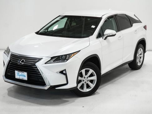 Used 2016 Lexus RX 350 FWD image 2