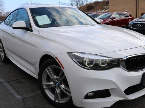 Used 2018 BMW 340i Gran Turismo xDrive w/ Premium Package image 3