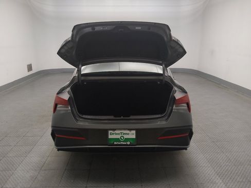 Used 2025 Hyundai Elantra Sport FWD image 29