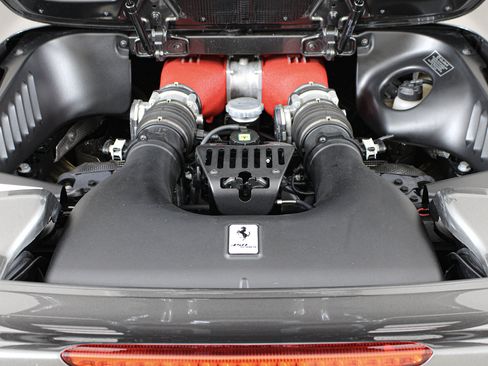 Certified 2013 Ferrari 458 Spider RWD image 59