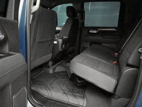Used 2026 Chevrolet Silverado 3500 LT AWD/4WD image 15