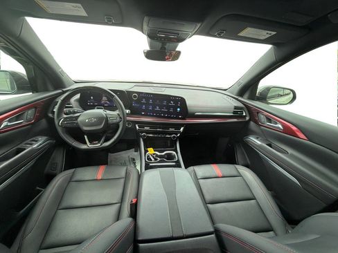 Used 2024 Chevrolet Traverse RS w/ LPO, Floor Liner Package AWD/4WD image 12