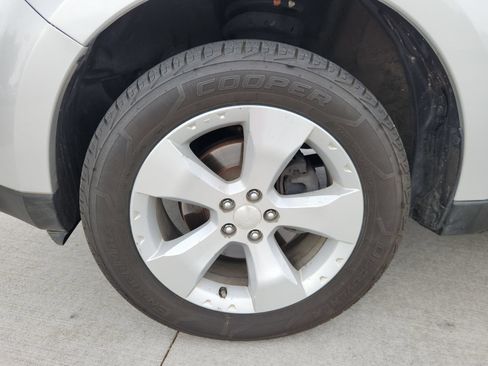 Used 2010 Subaru Forester 2.5XT Premium AWD/4WD image 18