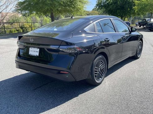 New 2026 Nissan Sentra SV w/ SV Convenience Package FWD image 6