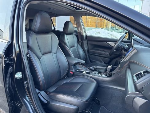 Used 2023 Subaru Crosstrek 2.5i Limited w/ Moonroof Package image 9