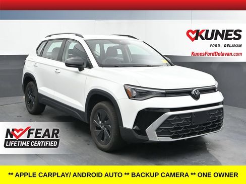 Used 2026 Volkswagen Taos S FWD image 1