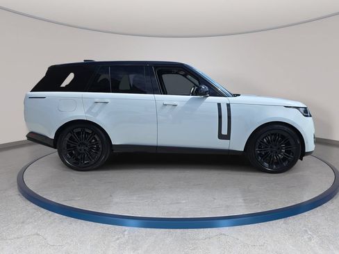New 2026 Land Rover Range Rover SE AWD/4WD image 4