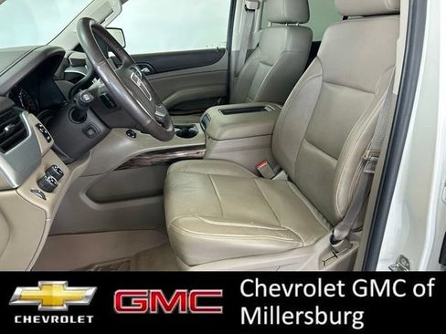 Used 2015 GMC Yukon SLT AWD/4WD image 15